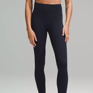 Lululemon – Wunder Train High-Rise Tight 28" – Size 8, Navy Blue